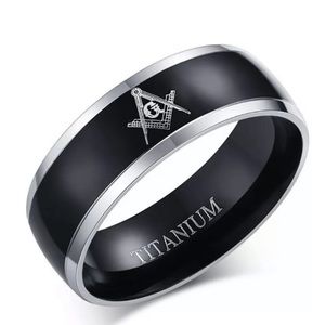 Size 8 Black Titanium Stainless Steel Masonic Ring NEW